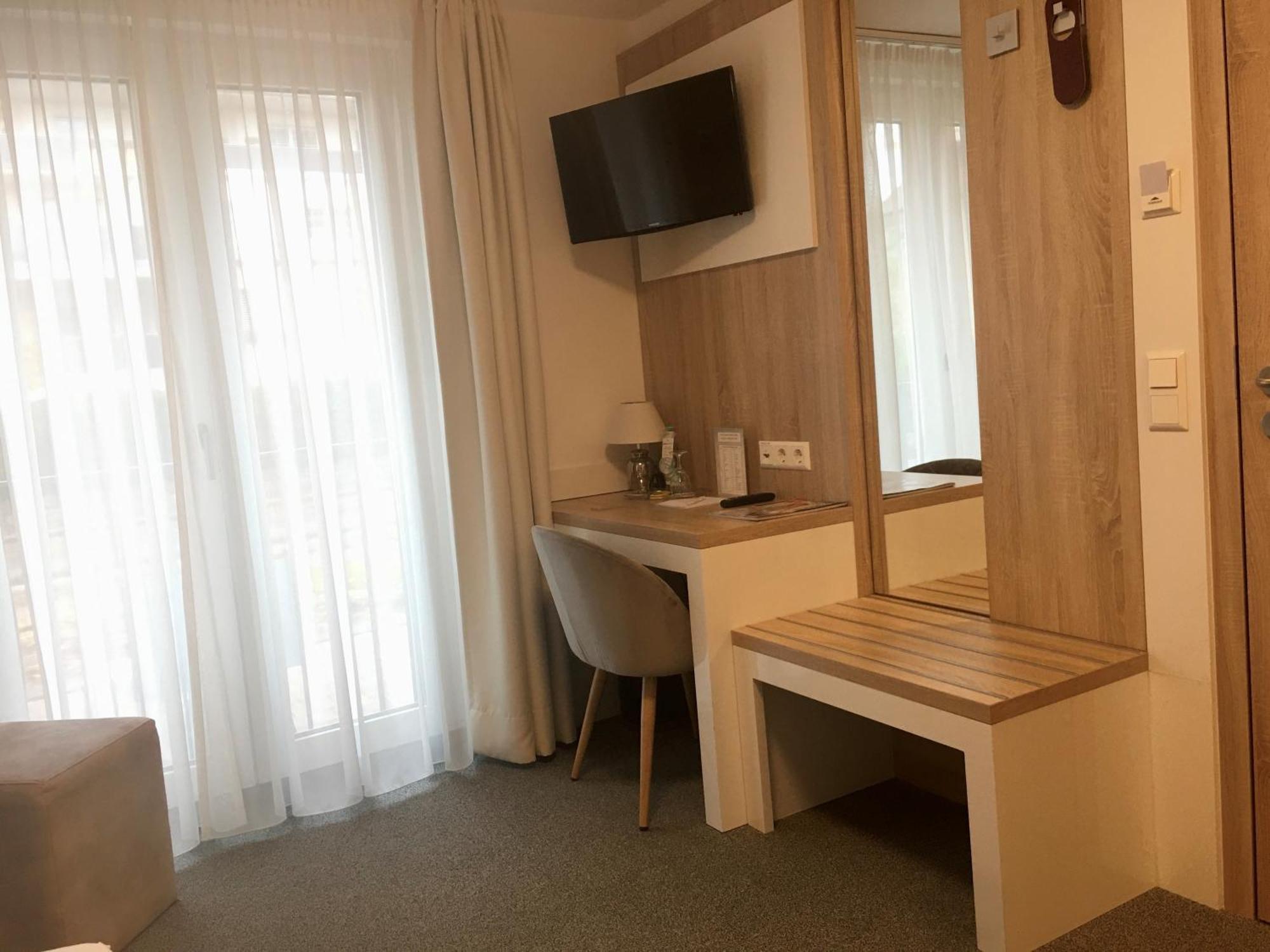 Hotel Und Pension Seereich Lindau  Room photo